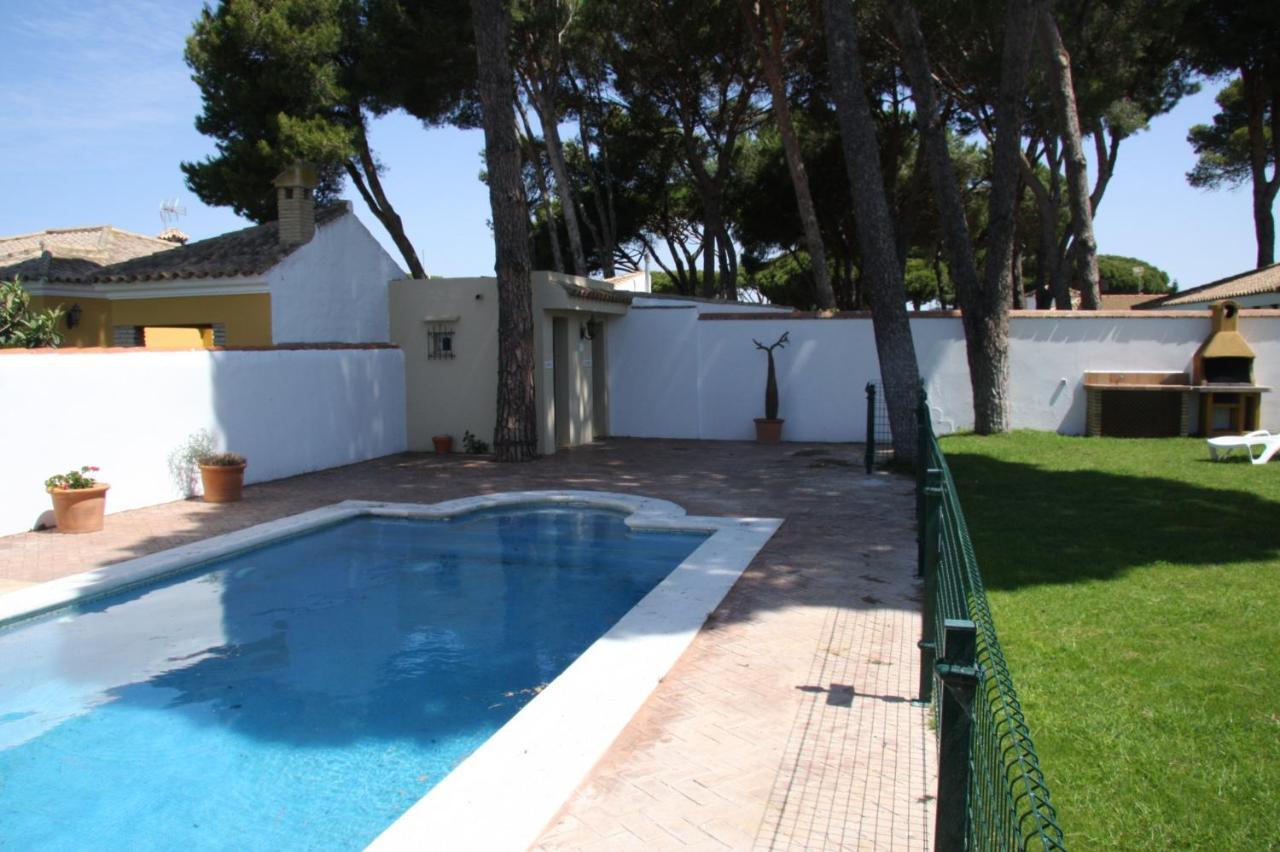 Moderno Y Amplio Chalet, Con Piscina Privada Чиклана-де-ла-Фронтера Экстерьер фото