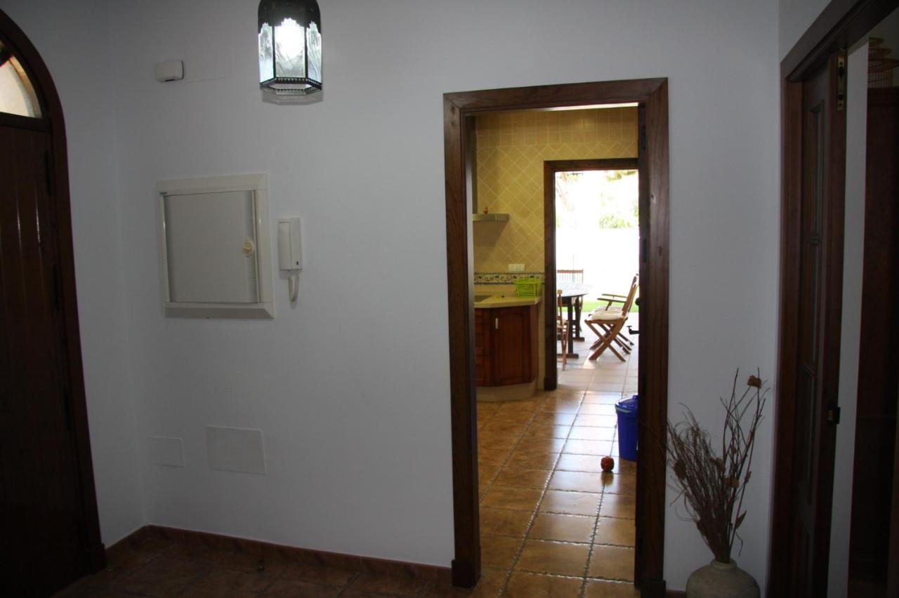 Moderno Y Amplio Chalet, Con Piscina Privada Чиклана-де-ла-Фронтера Экстерьер фото