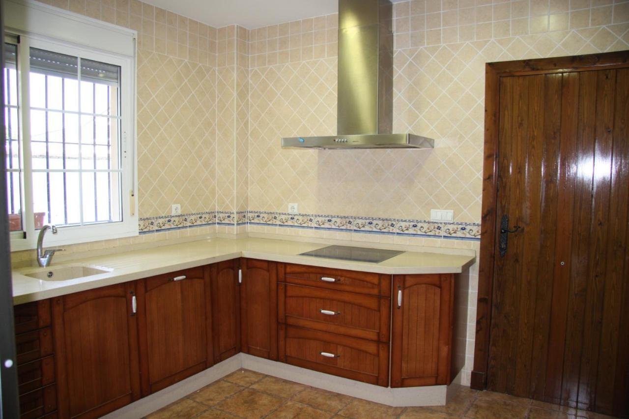 Moderno Y Amplio Chalet, Con Piscina Privada Чиклана-де-ла-Фронтера Экстерьер фото