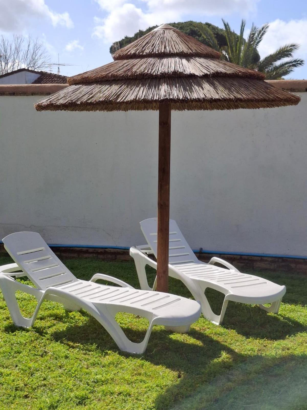 Moderno Y Amplio Chalet, Con Piscina Privada Чиклана-де-ла-Фронтера Экстерьер фото